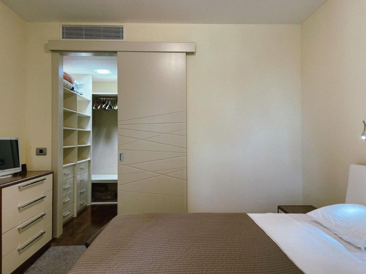 Oziris Apartment Budva Luaran gambar